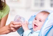 آب دادن به نوزاد تا قبل از 6 ماهگی